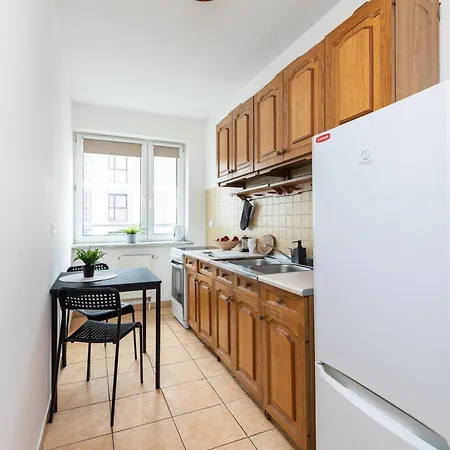 Aleja Stanow Zjednoczonych Superapart - Galeria Wiatraczna 公寓